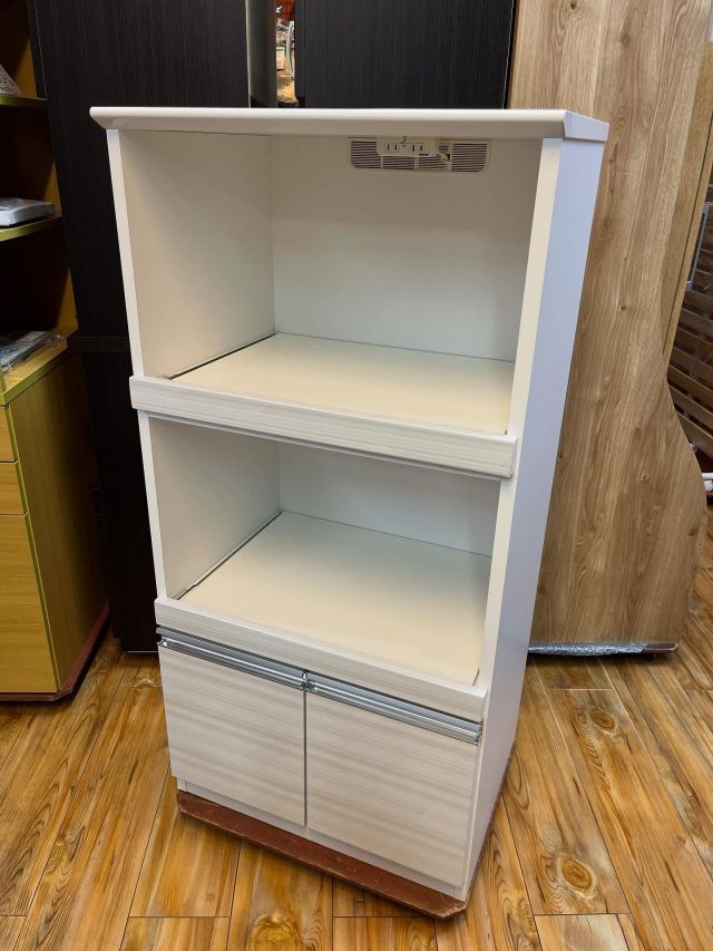 パモウナ キッチンボードの買取はお任せください 食器棚いつでも